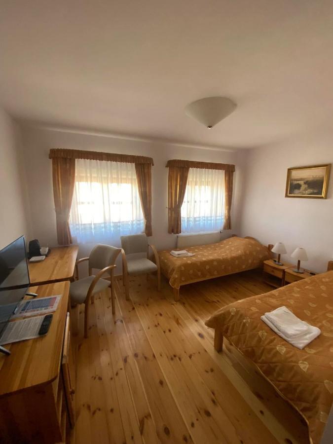 Osrodek Wrzosowa Gora - Pokoje Ruciane-Nida Exteriér fotografie