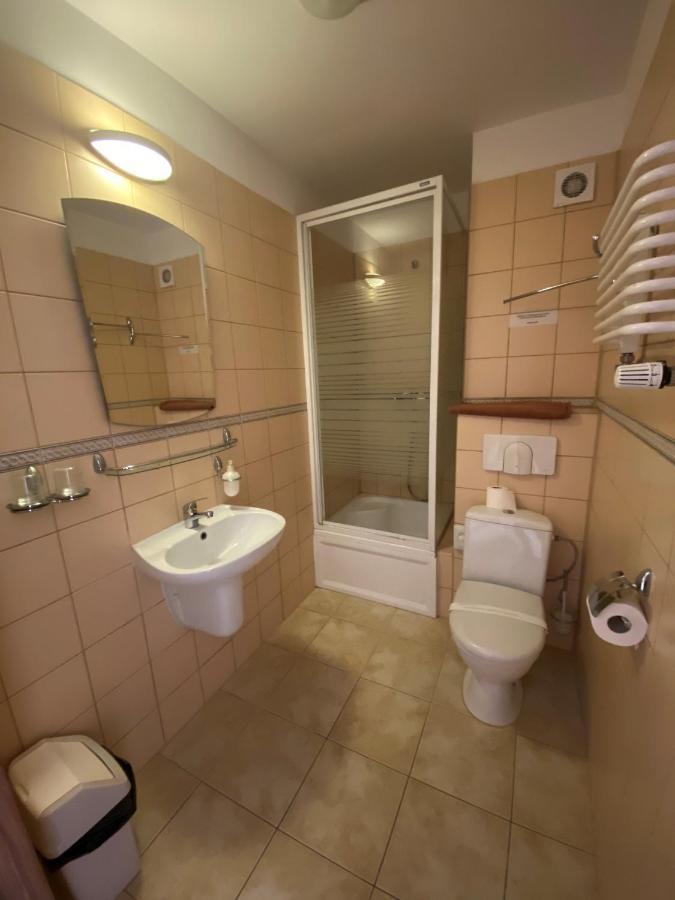 Osrodek Wrzosowa Gora - Pokoje Ruciane-Nida Exteriér fotografie