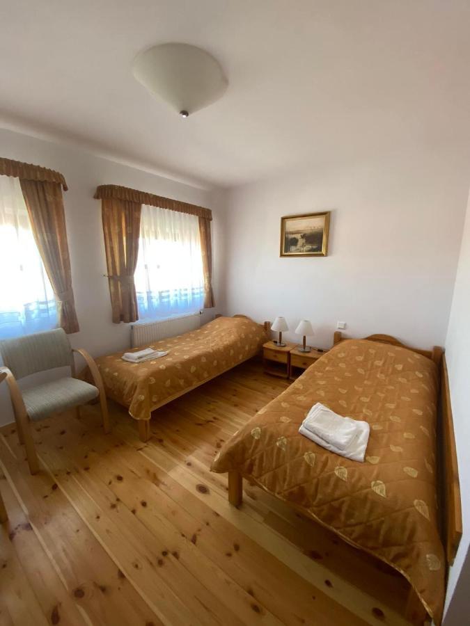 Osrodek Wrzosowa Gora - Pokoje Ruciane-Nida Exteriér fotografie